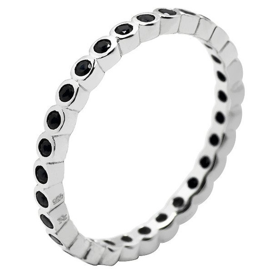 Srebrna Obrączka Wysadzana Czarnymi Cyrkoniami