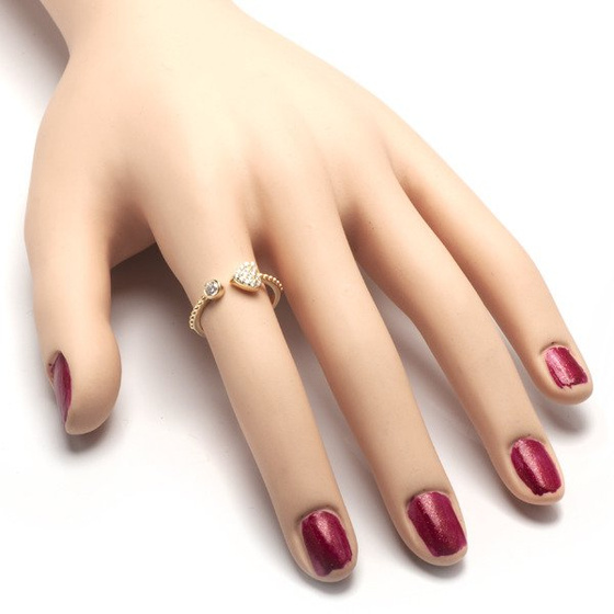 Pierścionek Srebrny Pozłacany Wysadzany Kamieniami